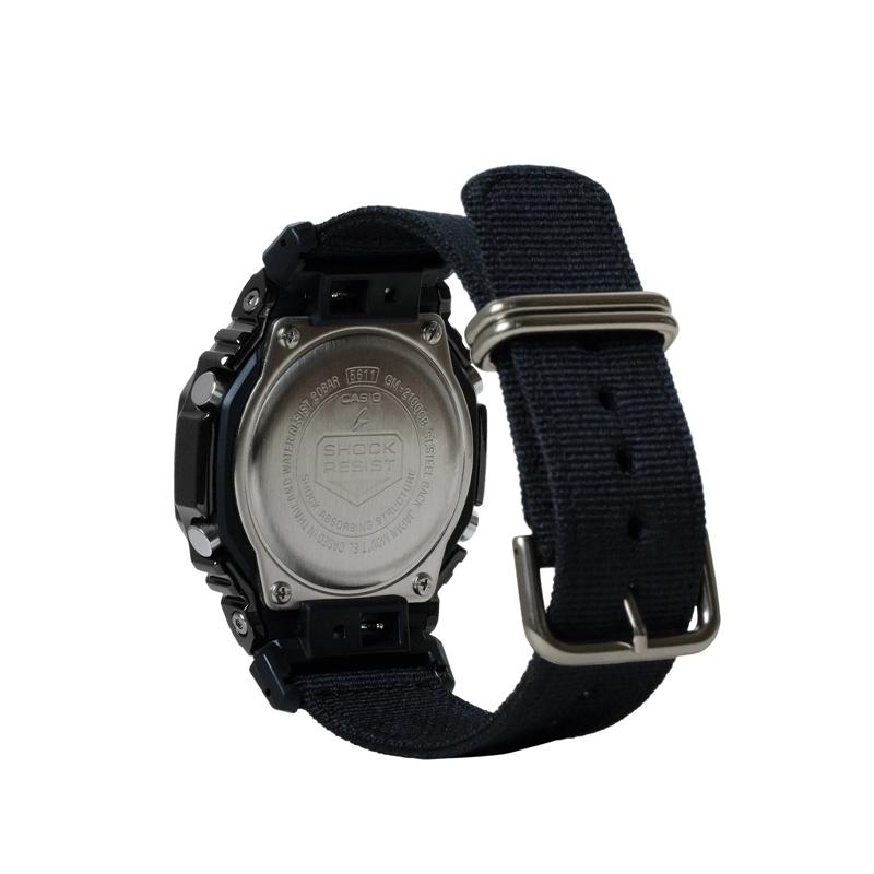 Men&rsquo;s 2100-SERIES Utility Metal Watch in Black Resin – Image 2 of 3