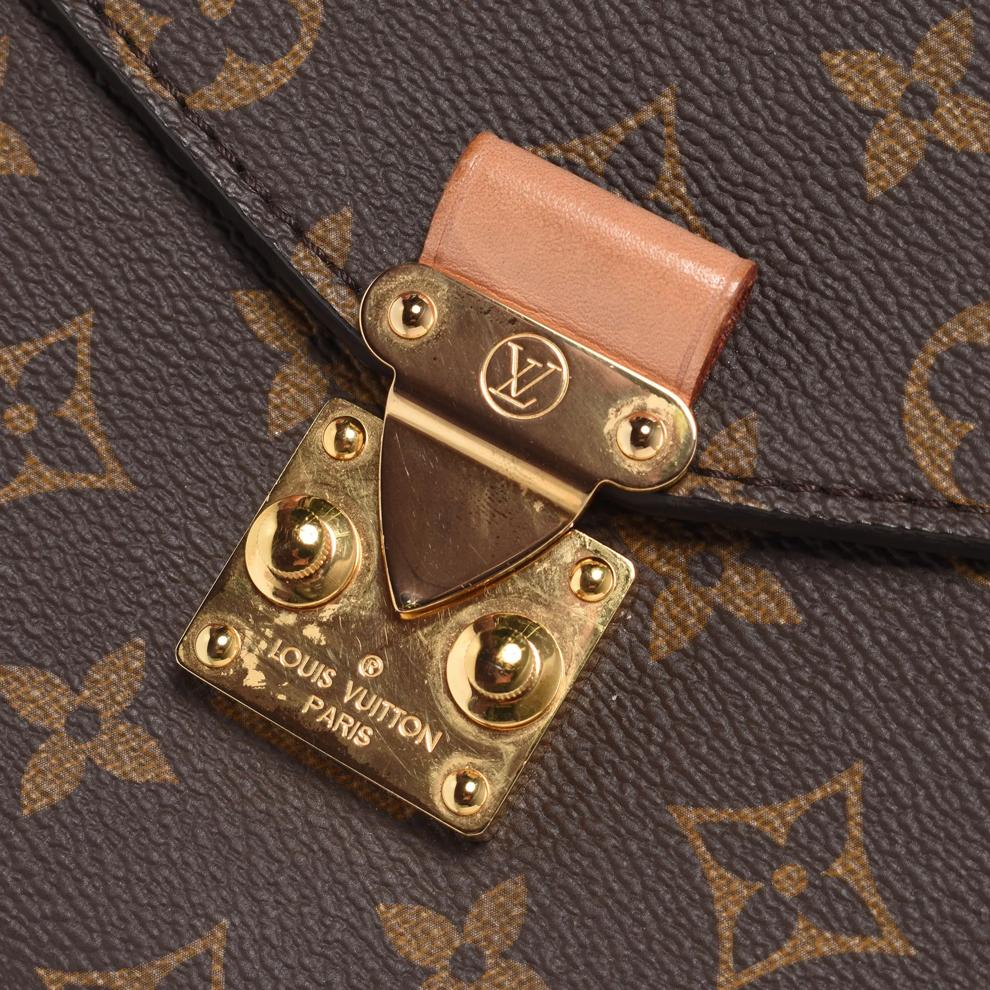 Pre-Owned Louis Vuitton Pochette Metis Small Crossbody Bag – Image 8 of 8