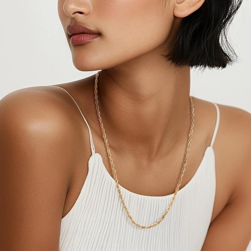 Heavy Hollow Rope Chain in 14K Yellow Gold , 2.9MM, 24&quot; – Image 3 of 3