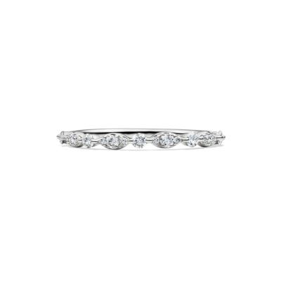 Scalloped Diamond Anniversary Band (1/4 ct. tw.)
