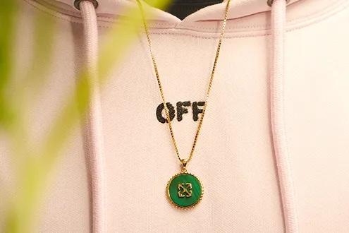 Off White