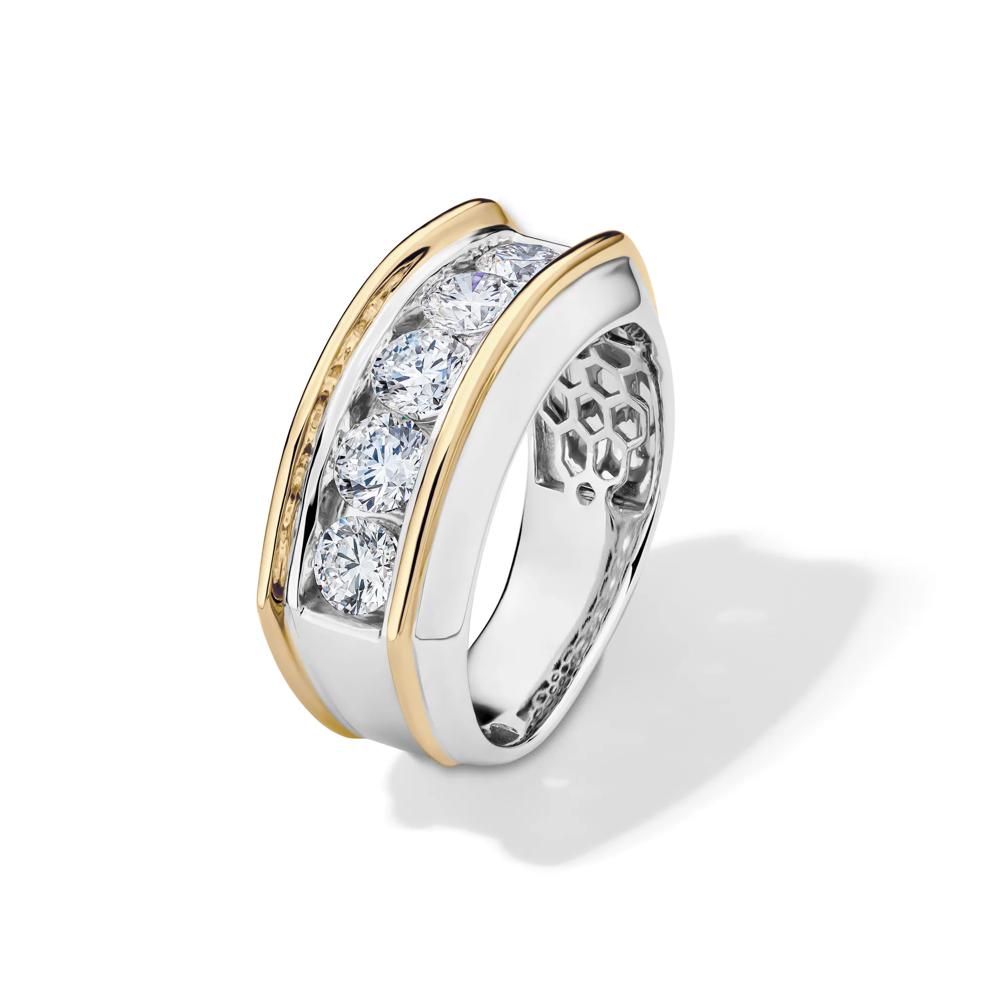 Men&rsquo;s Lab Grown Diamond Wedding Band in 10K White Gold and Yellow Gold (2 ct. tw.)  – Image 4 of 4