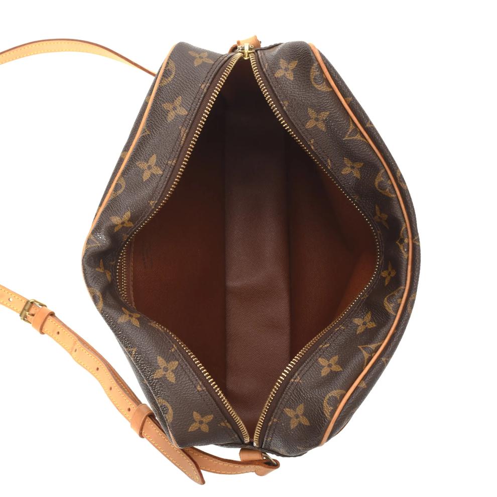Pre-Owned Louis Vuitton Trocadero 30 Crossbody – Image 4 of 9