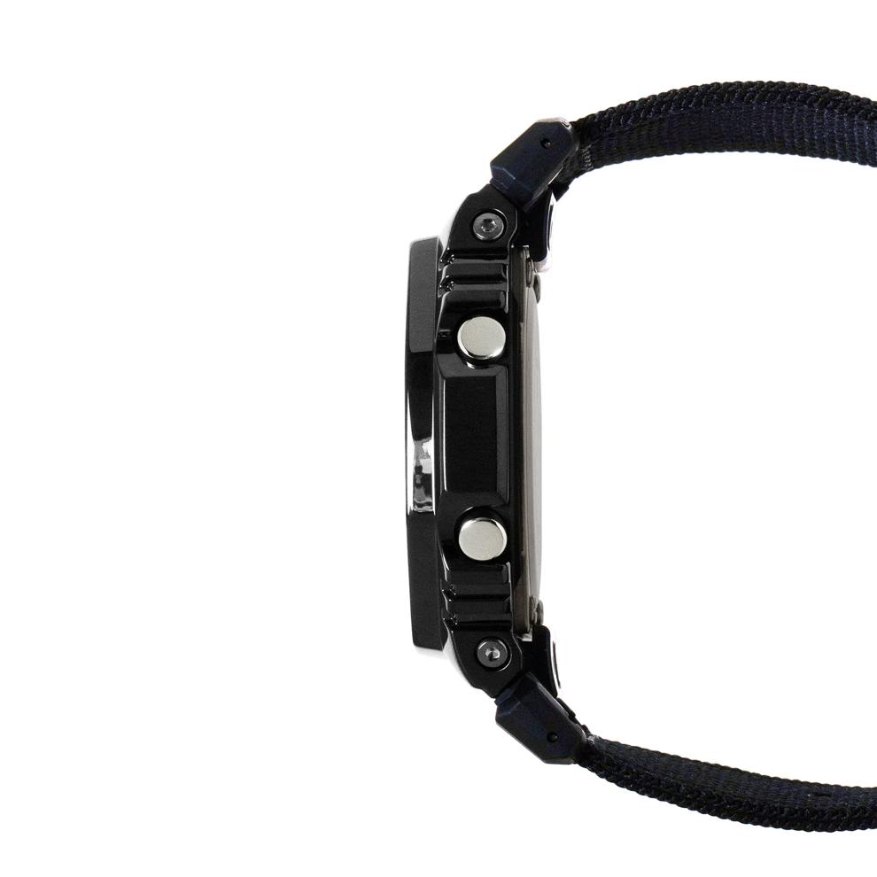 Men&rsquo;s 2100-SERIES Utility Metal Watch in Black Resin – Image 3 of 3