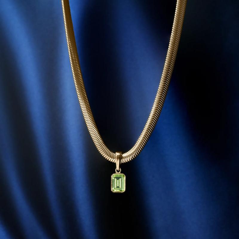 Peridot Octagon Clip-On Pendant in Vermeil – Image 4 of 5