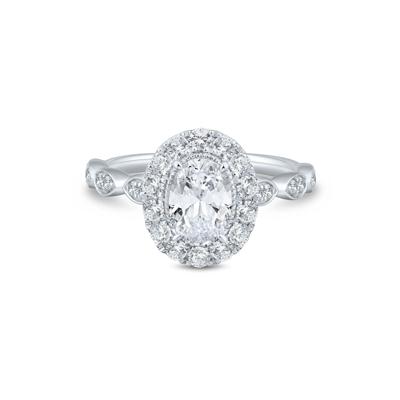 Oval Diamond Engagement Ring in 14K White Gold (1 1/2 ct. tw.)