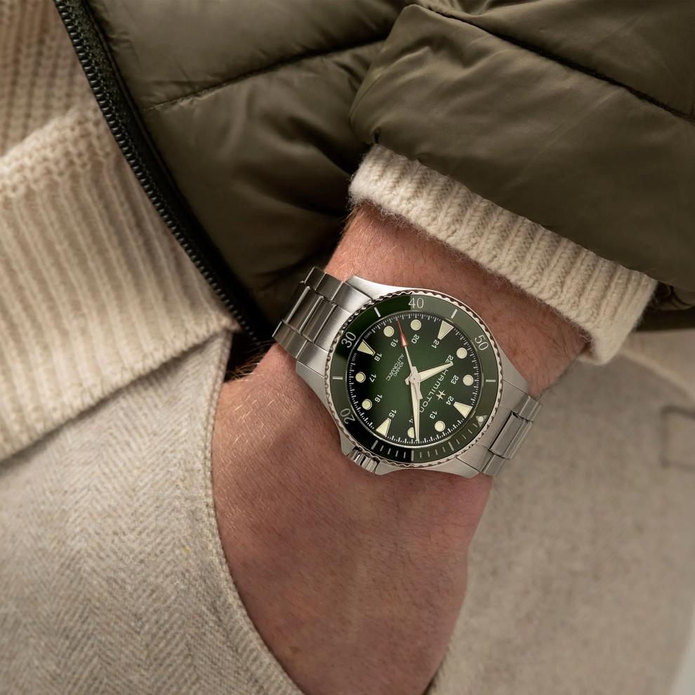 Khaki Navy Scuba Auto Watch with Stainless Steel Bracelet – Image 4 of 4