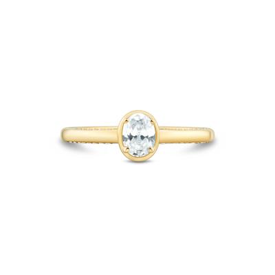 Diamond Oval Engagement Ring in 14K Yellow Gold (1/2 ct. tw.)