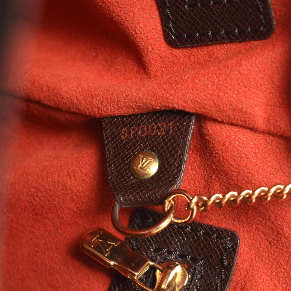 Pre-Owned Louis Vuitton Marais Bucket Bag – Image 7 of 7