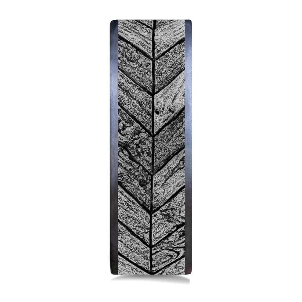 Men&rsquo;s Chevron Wedding Band in 14K Gold &amp; Tantalum – Image 3 of 3