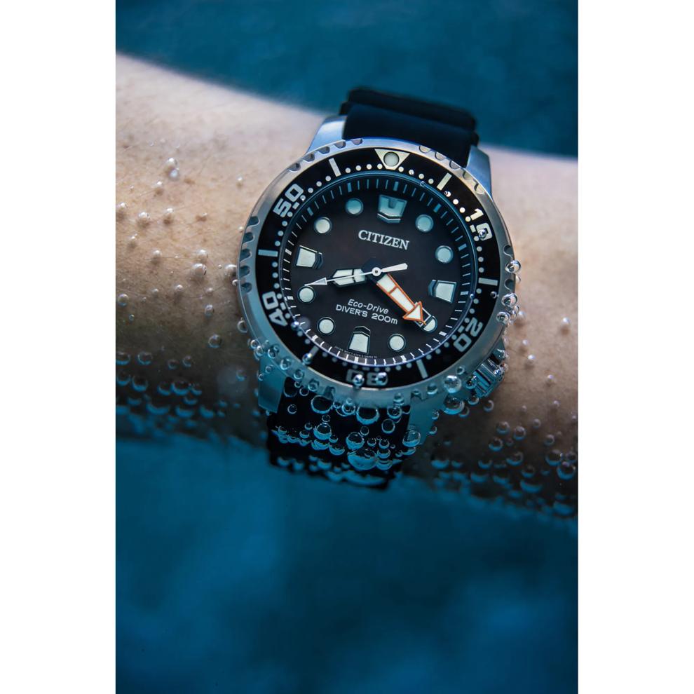 Promaster Dive in Black Polyurethane and Stainless Steel, 44MM – Image 4 of 4