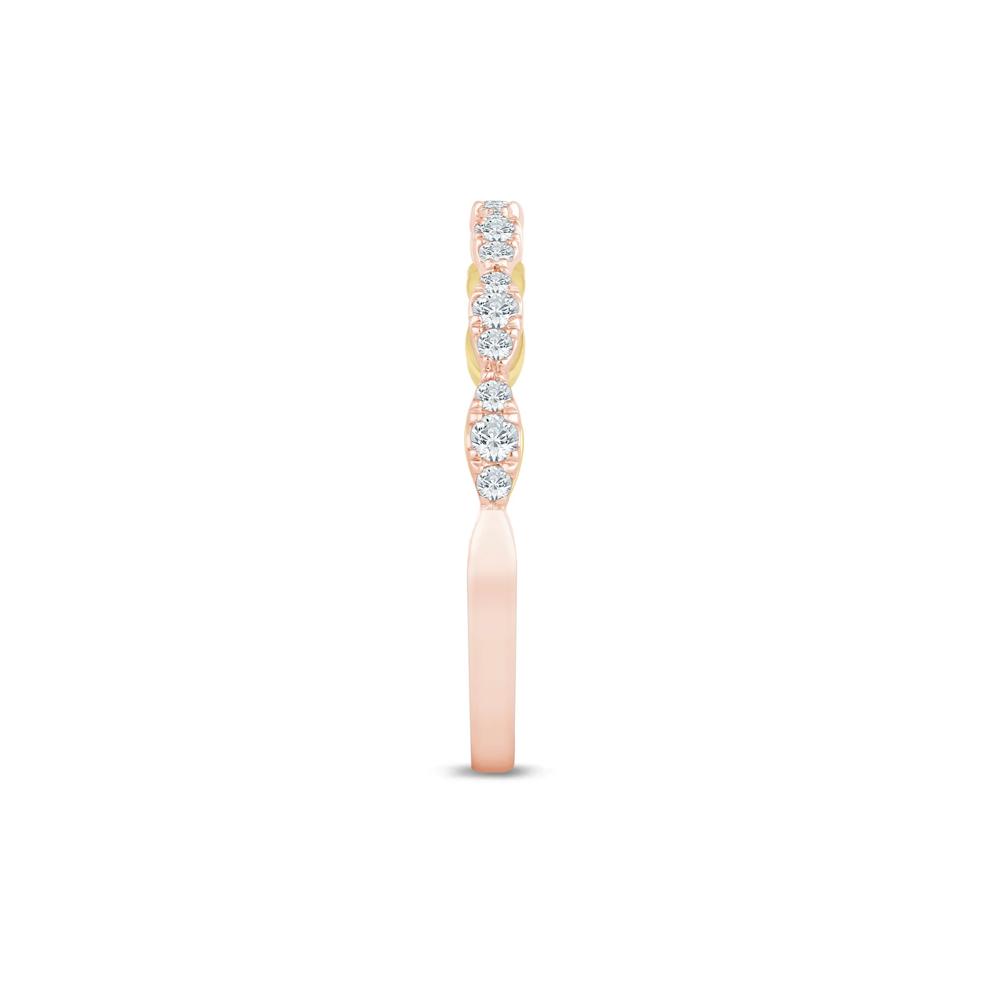 Lab Grown Diamond Scalloped Wedding Band in 14K Rose &amp; Yellow Gold (1/3 ct. tw.) – Image 3 of 3