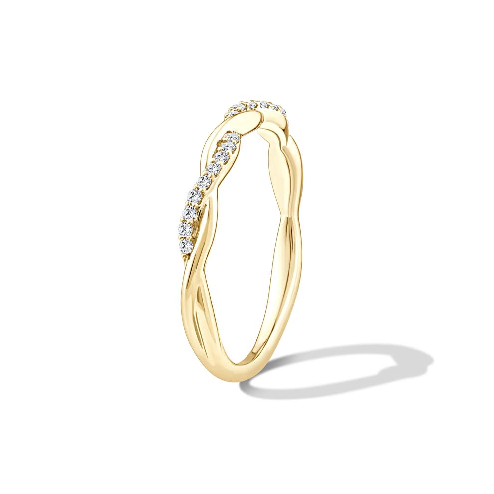 Diamond Twisted Anniversary Band in 10K Yellow Gold (1/10 ct. tw.) – Image 3 of 4