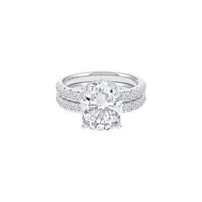 Lab Grown Diamond Elongated Cushion-Cut Bridal Set in 14K Gold