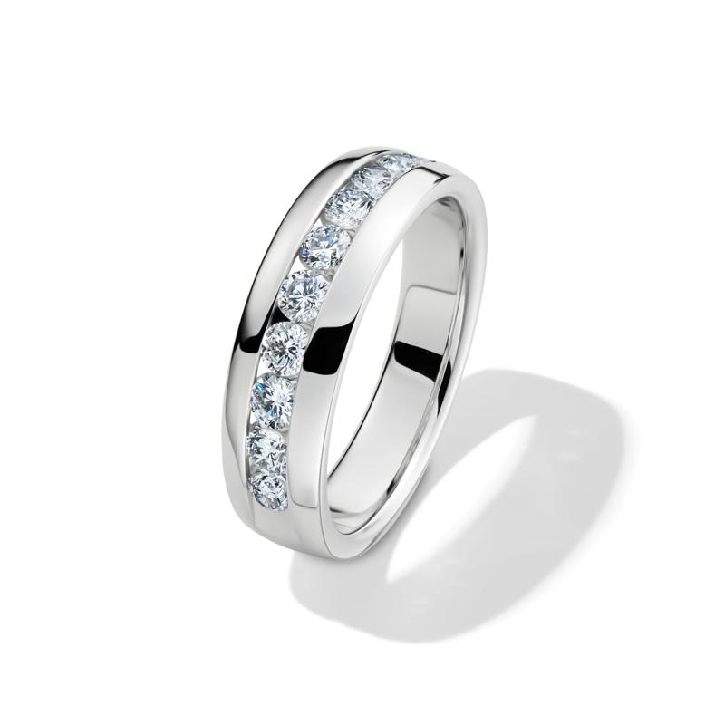 Men&#39;s lab grown diamond channel-set band in 10k gold &#40;1 ct. tw.&#41; – Image 4 of 4