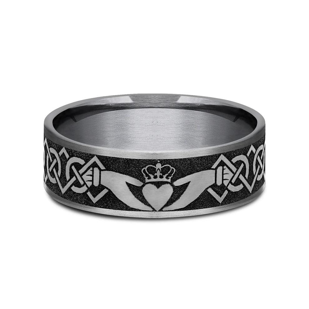 Men&rsquo;s Claddagh Wedding Band in Tantalum &amp; Titanium, 7.5MM – Image 1 of 3