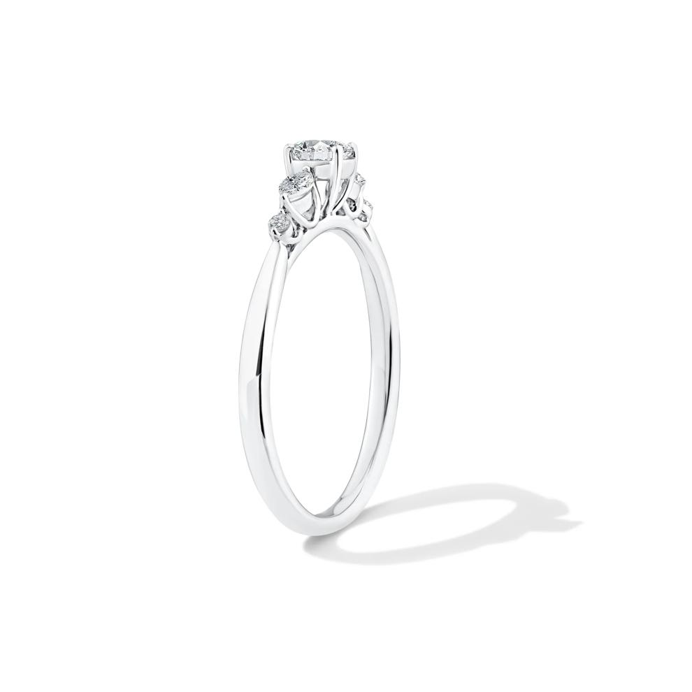 Lab Grown Diamond Oval Promise Ring in 10K White Gold (1/4 ct. tw.) – Image 3 of 4