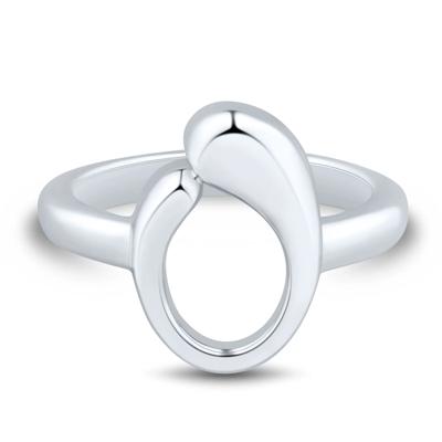 Graduated Open Oval Ring in Sterling Silver