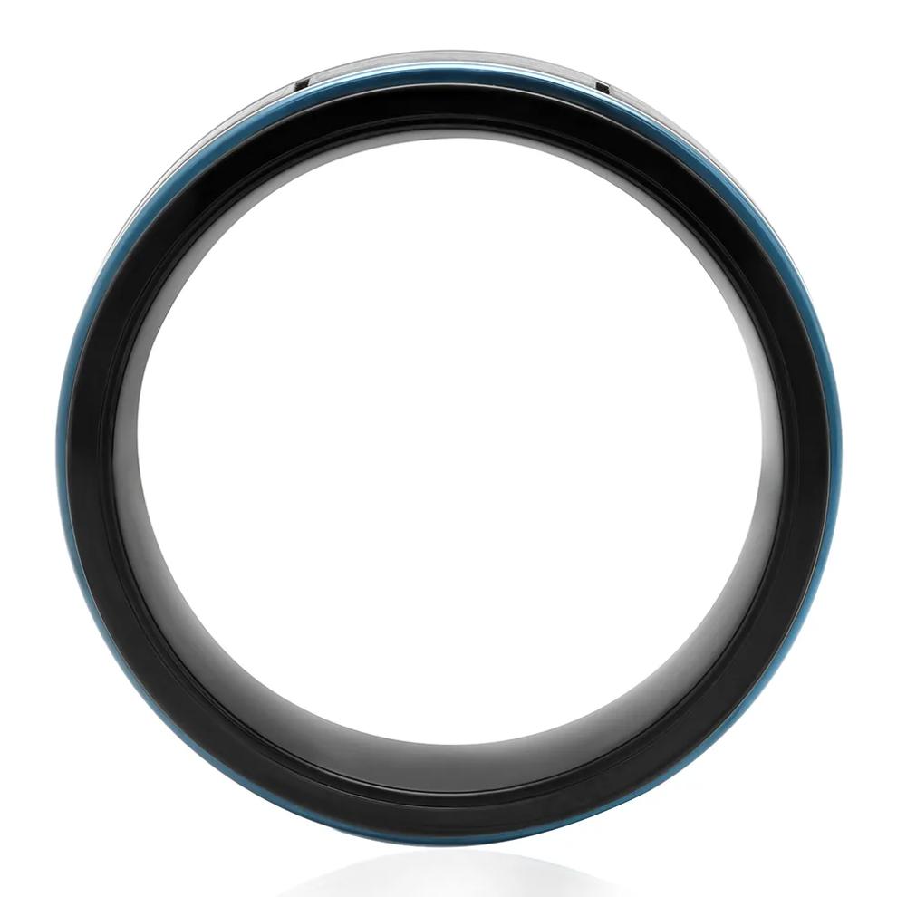 Men&rsquo;s Block Pattern Ring in Blue &amp; Black Ion-Plated Stainless Steel, 8mm – Image 2 of 3