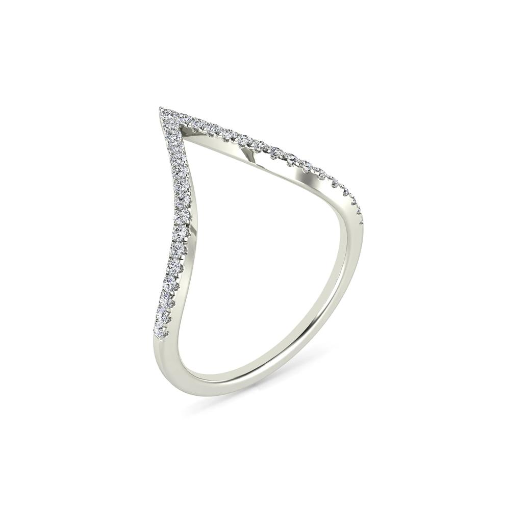 Diamond Chevron Ring in 14K White Gold (1/5 ct. tw.) – Image 5 of 5