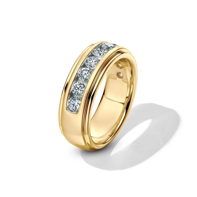 Men&#39;s Lab Grown Diamond Channel-Set Band in 10K Yellow Gold &#40;1 1/2 ct. tw.&#41; – Image 4 of 4