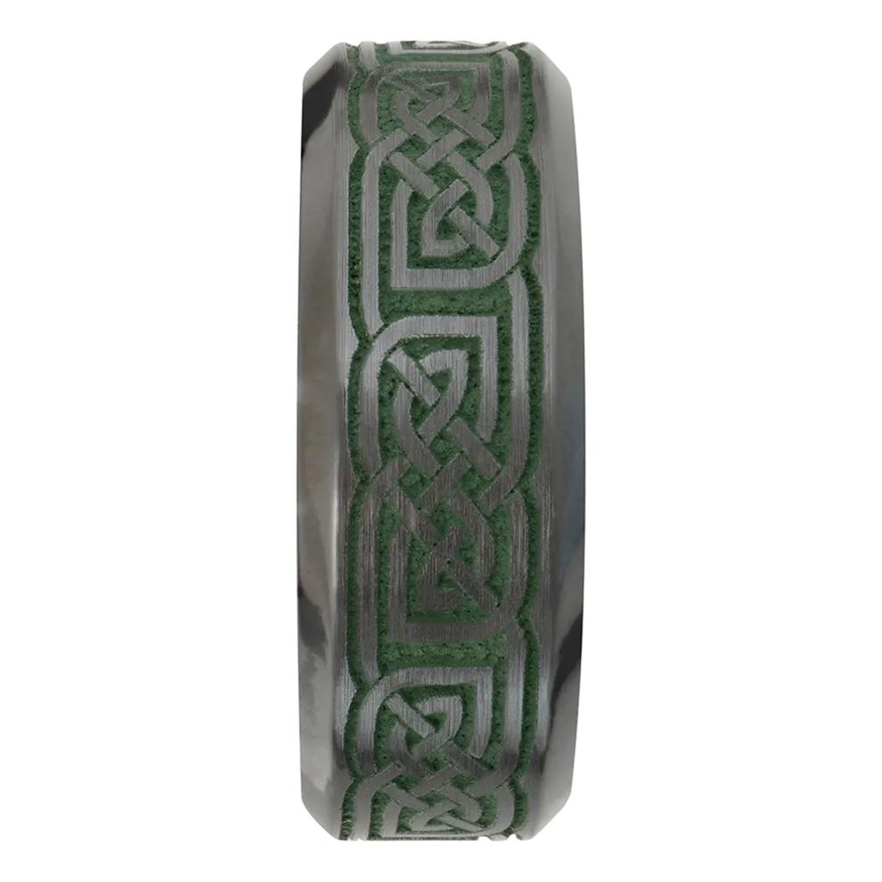 Men&rsquo;s Celtic Wedding Band with Green Cerakote in Black Zirconium, 8mm – Image 3 of 3